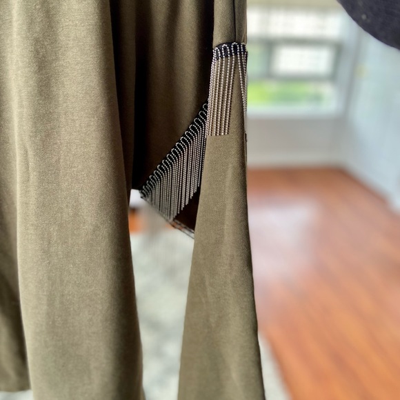 Army Green Sweat Shirt - Picture 2 of 2